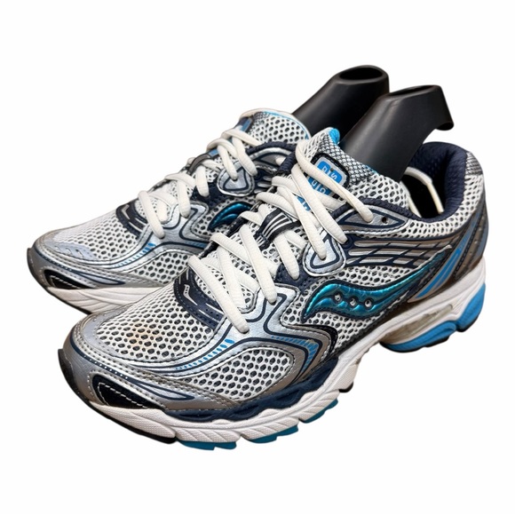 Saucony Shoes - Saucony Mesh women size 6.5 Sneakers in White and Blue